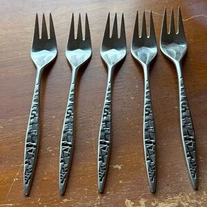 Set 5 Vintage MCM Lyon Stainless Cortez Aztec Brutalist Salad Forks 7 1/8"